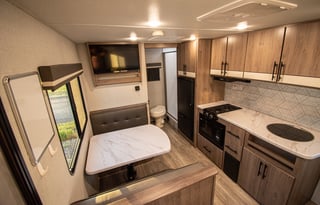 Easy Tow | Pet Friendly | Cozy Getaway