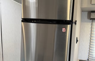 Explore the Country 2023 Coachman Freelander 22FT