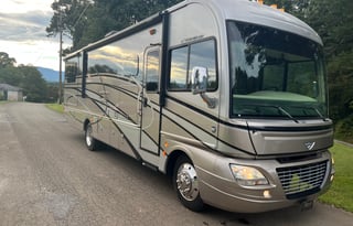 2015 Fleetwood RV Southwind MBGA590