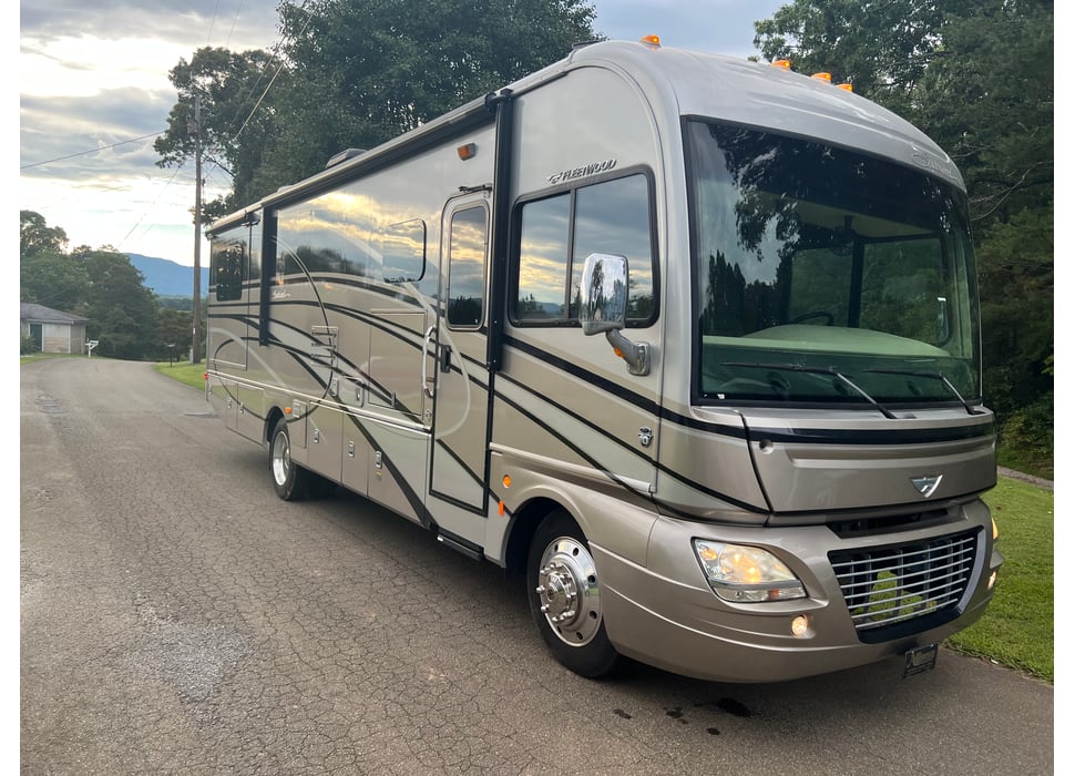 Class A Motor Home rentals in Dawsonville