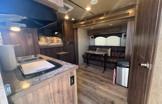 PRIVATE Bunk room perfect for FAMILIES!