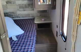 Westernslap Island girl Rv Rental