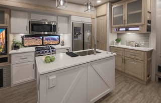 “The Beach House” Weekend bookings only