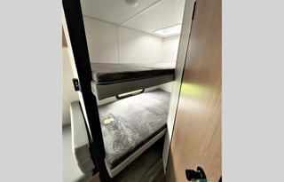 2024 New Forest River Prime Time Avenger Sleeps 6