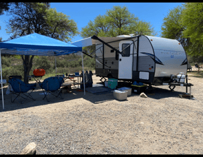 Prime Time RV Avenger LT 16BH