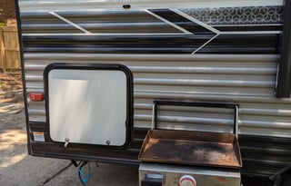 Sparks Big Dog Friendly 5 person Travel Trailer