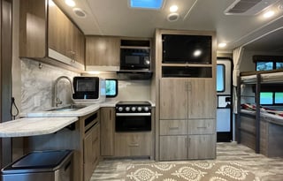 2022 Grand Design 2400BH - Sleeps 8, Pet Friendly