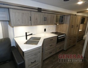 Winnebago Sunstar 34R