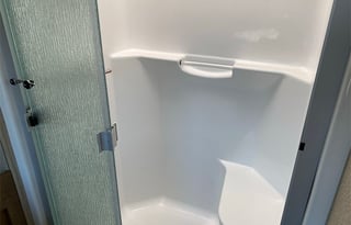 DELIVERY: 2019 Bounder - 2FB - 3 Bunks - Washer