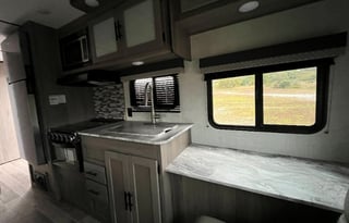 2022 Gulf Stream RV Ameri-Lite Ultra Lite 236RL