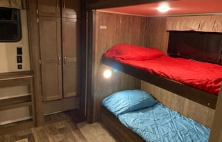 2018 Palomino Puma 31-DBTS