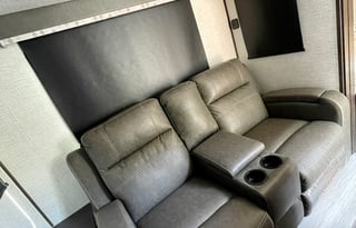 2021 Keystone RV Premier Ultra Lite 19FBPR