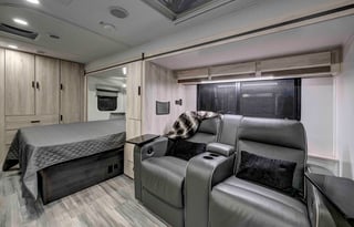 Ultimate Mercedes Couples Retreat on Wheels!