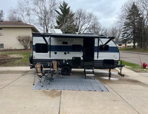 Forest River RV Cherokee Wolf Pup 16TS