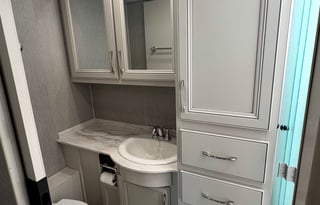 2023 Fleetwood RV Bounder 35K