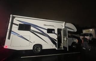 2023 Thor Motor Coach Quantum LC22