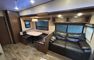 2016 Heartland ElkRidge E326