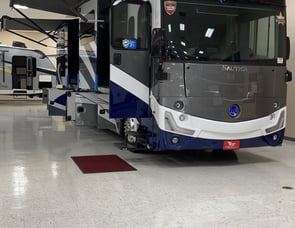 Holiday Rambler Nautica 35MS