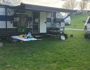 Forest River RV Cherokee Grey Wolf 26DJSE