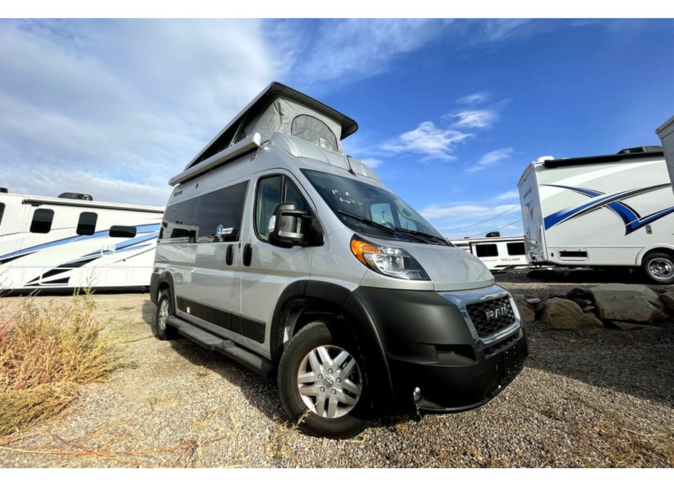 Class B Camping Van rentals in Syracuse
