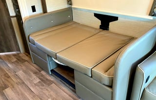 Very Low Mileage 2020 Jayco Alante 26X