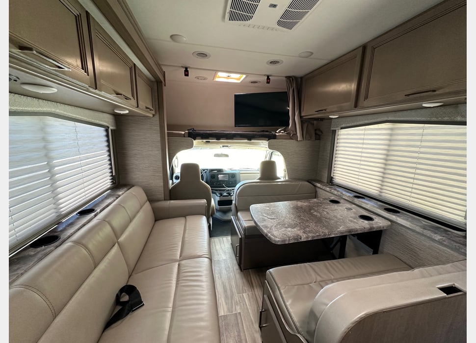 Class C Motor Home rentals in Wildomar