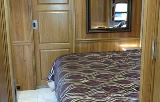 2017 Entegra Coach Anthem 42RBQ