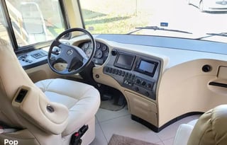 2012 Tiffin Phaeton 40 QTH, Pets and Kids Friendly