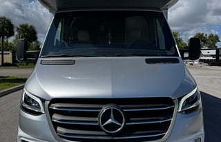 Lux RV's Bago View Race Ready