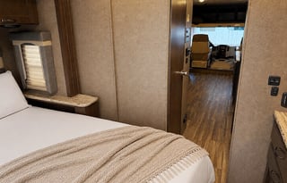 (#13) Lux 31FT|Sleep 8|2 Slide Out|Burning Man|EDC
