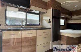 2017 Winnebago View - Easy to Drive!