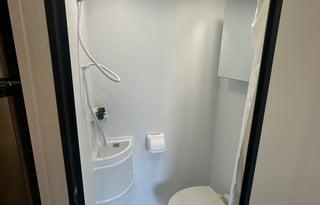 S16 2027 Sunseeker - Compact - No Slide Outs