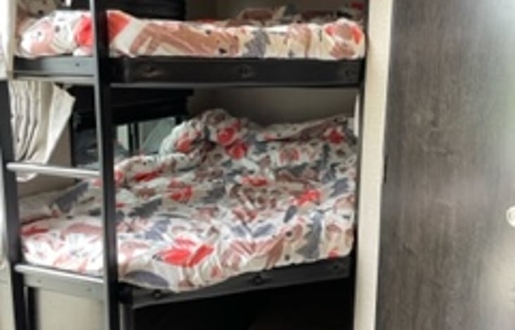 oversized twin bunks - Sleeps two kids on each bed easily