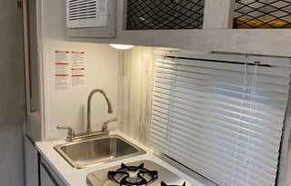 Pet friendly extremely light and cute camper