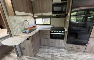 2022 Grand Design Imagine 2600RB