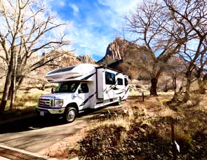 Entegra Coach Odyssey 30Z