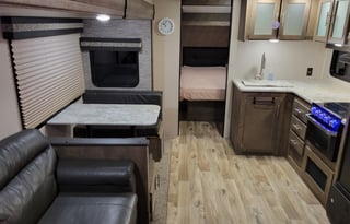 Fireplace, outdoor kitchen, and fully furnished