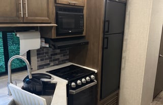 2021 Keystone RV Cougar Half-Ton 32BHS