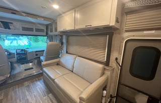 2022 Thor Motor Coach ACE 32.3