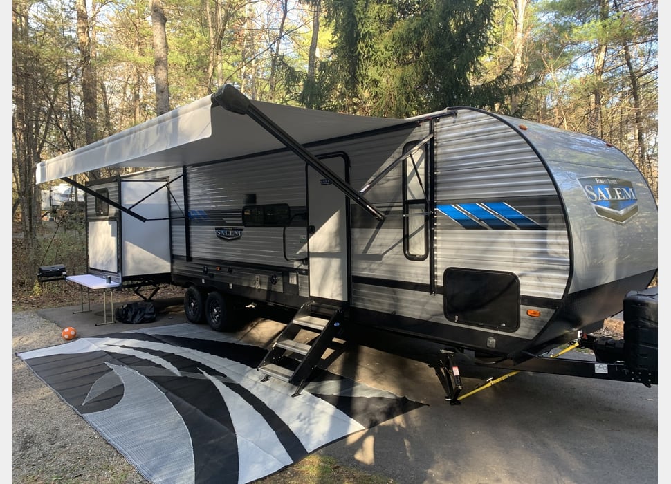 Travel Trailer rentals in Louisburg