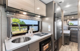 2023 Thor Motor Coach Axis 24.1