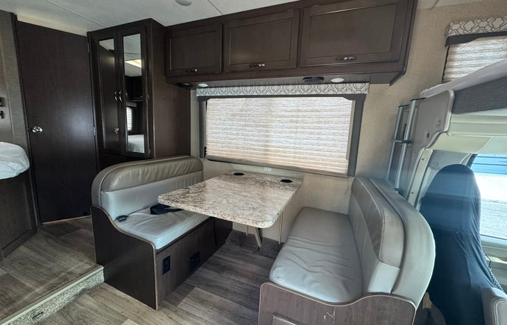 Convertible dinette.