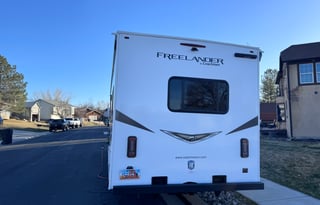 2025 30ft Coachmen 27QB - Sleeps 6