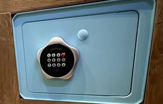 Camper Van Seats & Sleeps 4