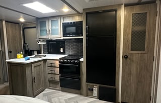 2022 Forest River Wildwood HG Hyper-Lyte 26BHHL