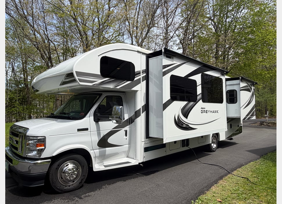 Class C Motor Home rentals in Portsmouth