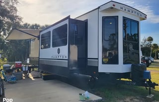 2023 Cross Roads RV Hampton HP370FDL