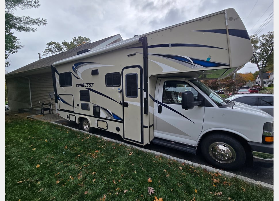 Travel Trailer rentals in Middlesex