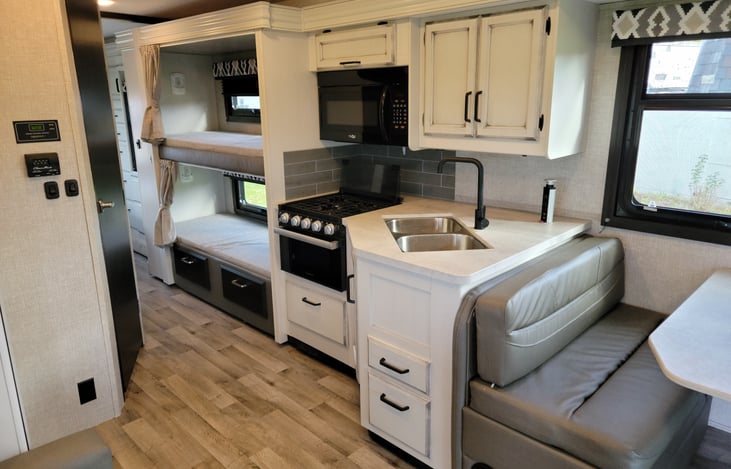 LARGE living space with ample seating and storage!