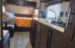 Travel Trailer Delivery by One Haul Of A Time